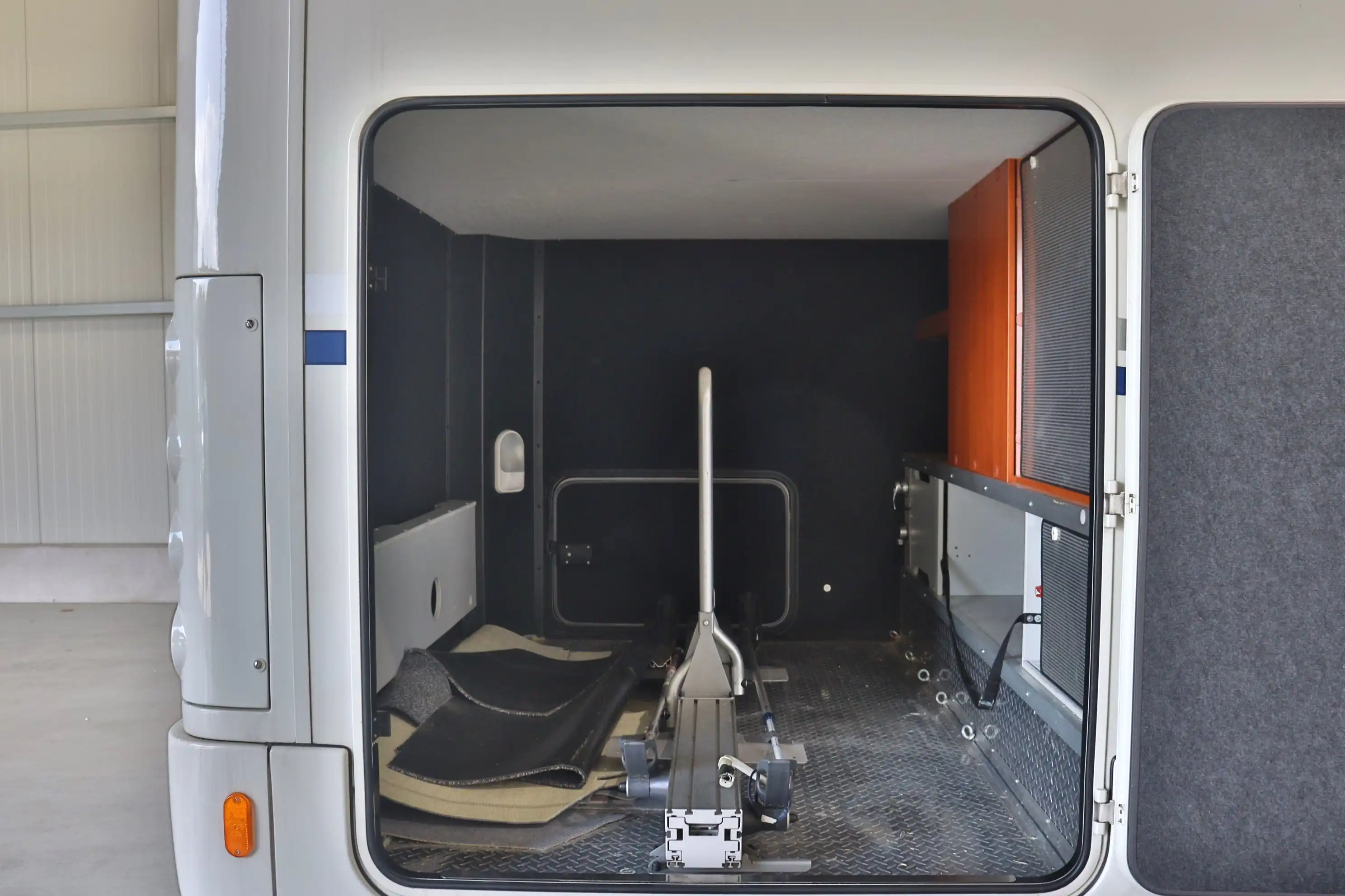 HYMER-ERIBA Future 430 T 